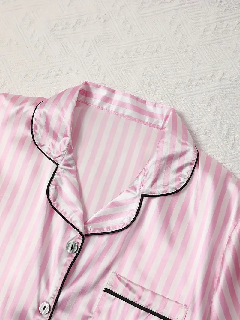 Pijama de 3 piezas de satín
