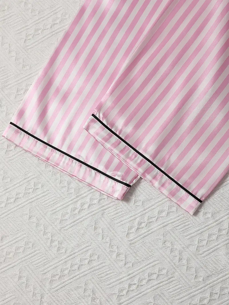 Pijama de 3 piezas de satín