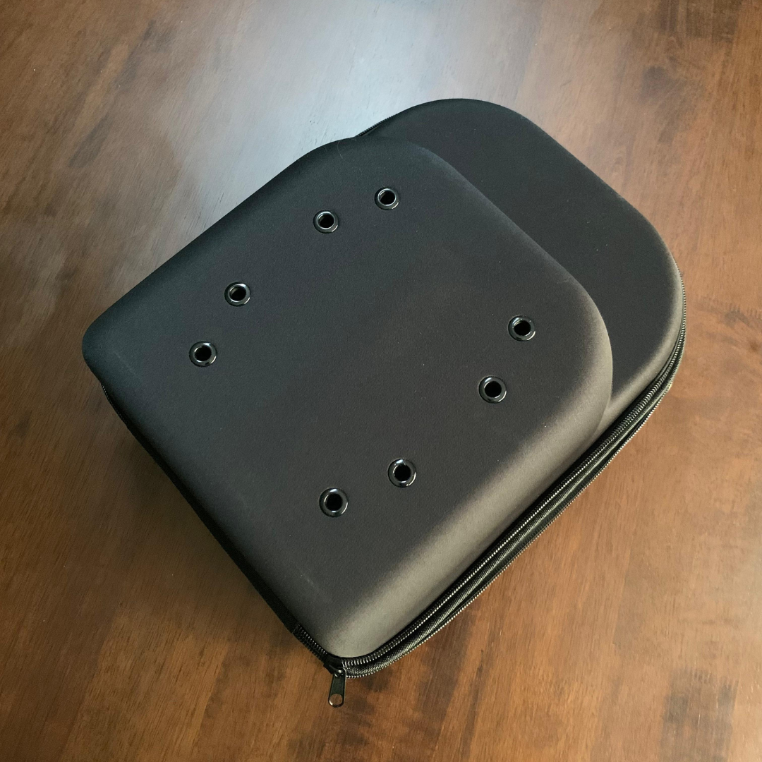 Cap Carrier